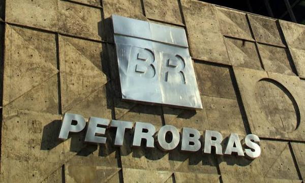 Petrobras abre concurso com salÃ¡rio inicial de R$ 5.563,90